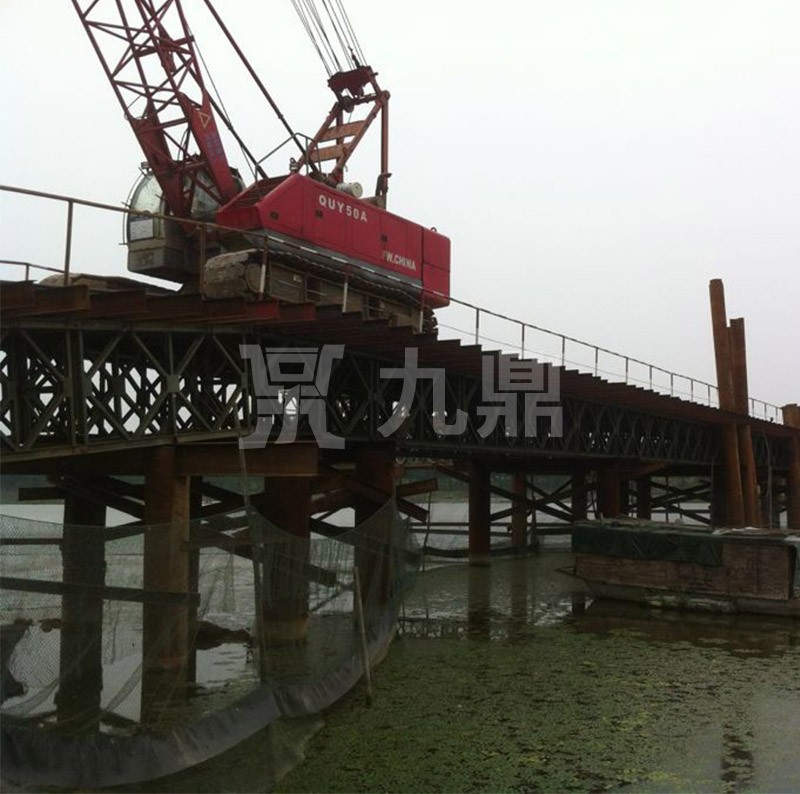 安幑路(lu)橋五河徐明高(gao)速(su)沱湖特(te)大(da)橋(qiao)鋼(gang)便(bian)橋