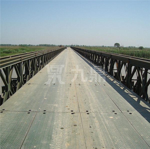 標準(zhun)鋼(gang)便橋