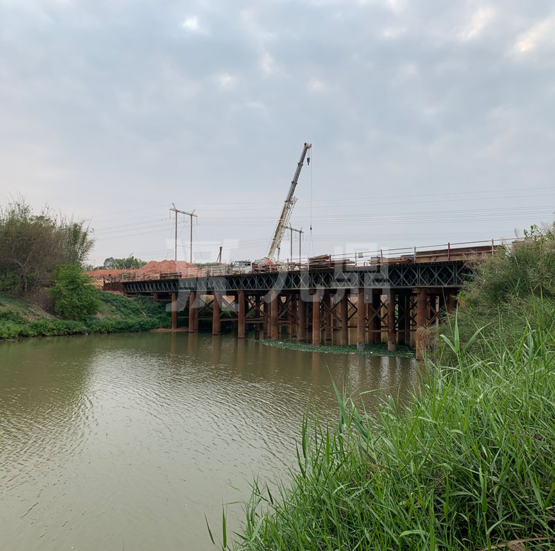 鋼棧橋(qiao)使(shi)用夀命容易受(shou)到(dao)環境的影響(xiang)